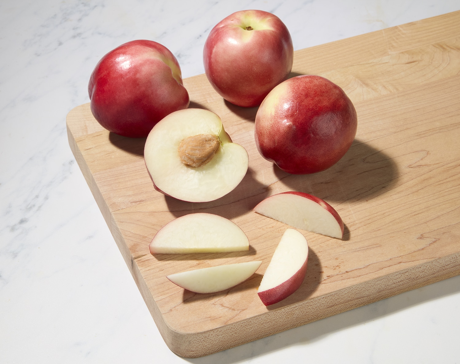 Organic White Nectarines, image 2 of 2 slides